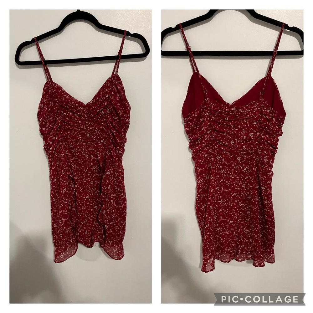 Storia, Red floral shorts jumper, size M